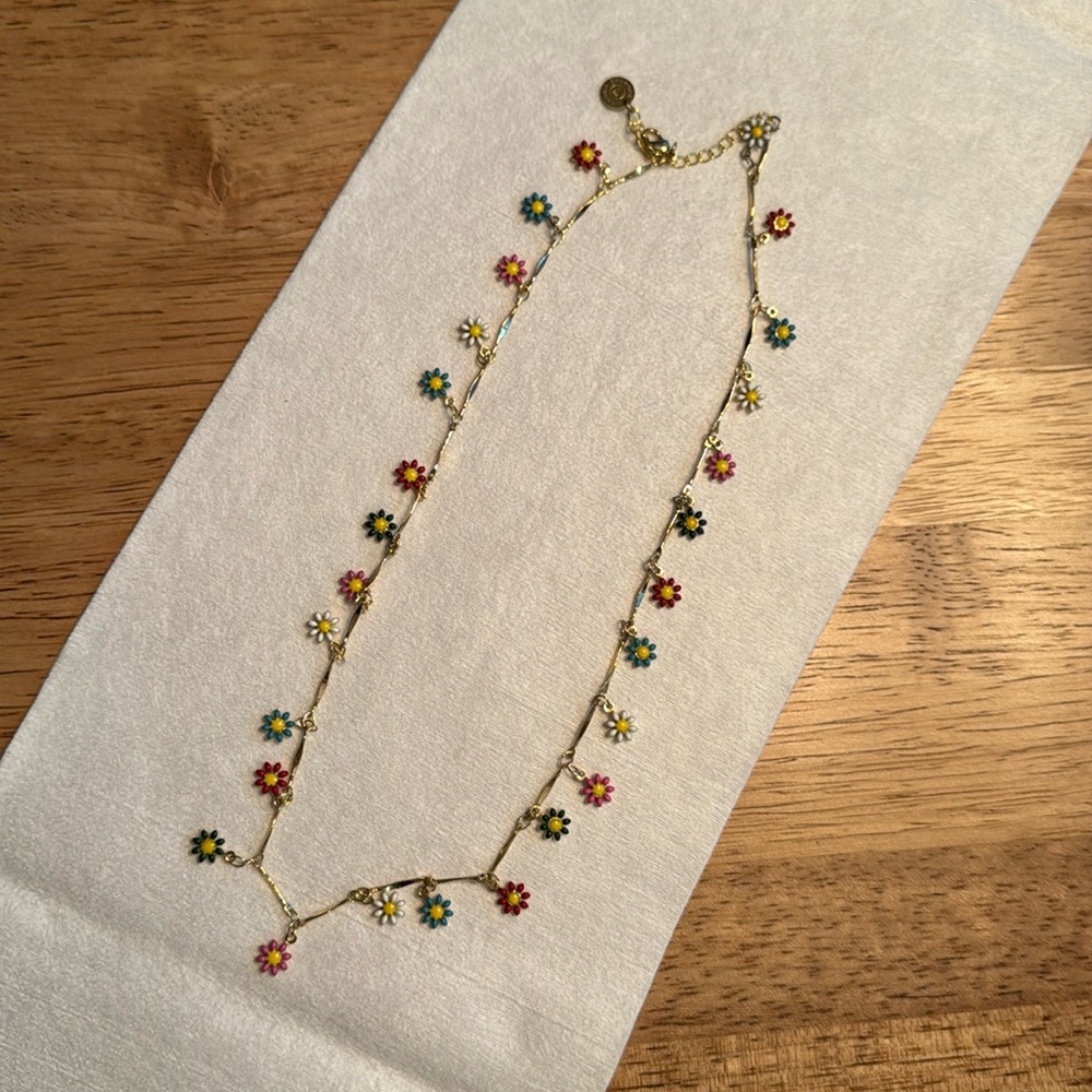 Victoria Emerson necklace